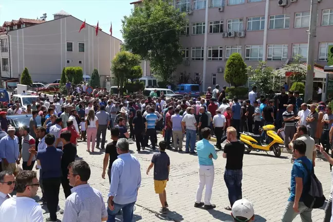 GüncellemeSakarya'da Anne ve Bebeğinin Ölü Bulunması