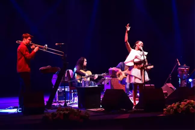 Antalya'da Buika Rüzgarı