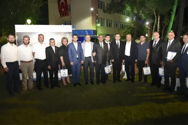 Manisa'da AK Parti'li Gençler Emanetlerini Aldı