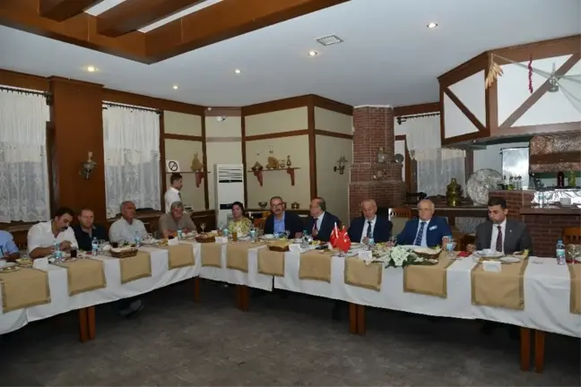 Vali Şentürk,
