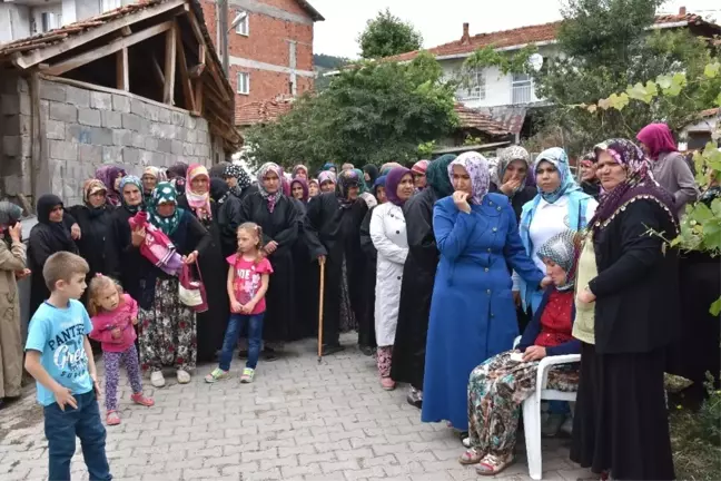 Gümüşhane'de Zehirlenen Maden İşçileri Son Yolculuğuna Uğurlandı