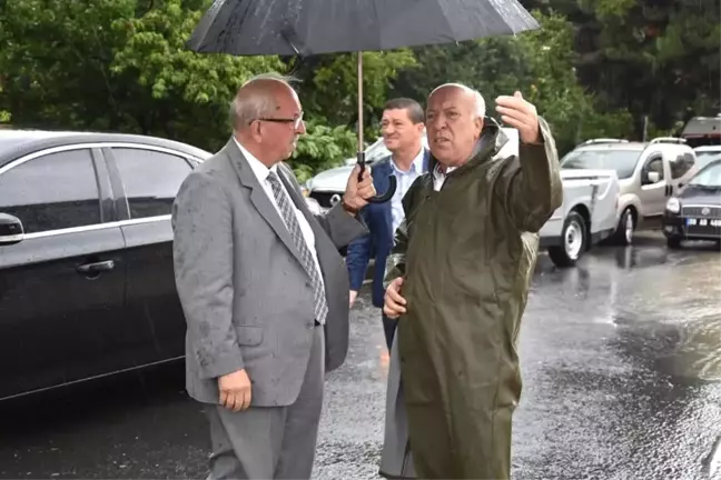 Marmaraereğlisi'nde Yağmura Anında Müdahale