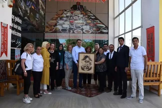 Diriliş Gençlik Derneği, Kaymakam Öztürk'le Bir Araya Geldi