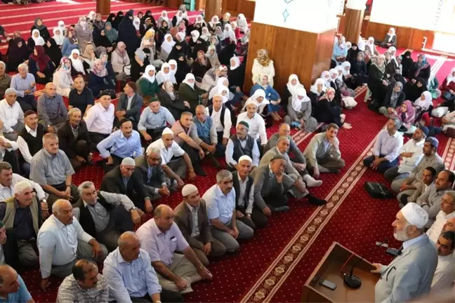 Van'daki Hacı Adaylarına Seminer