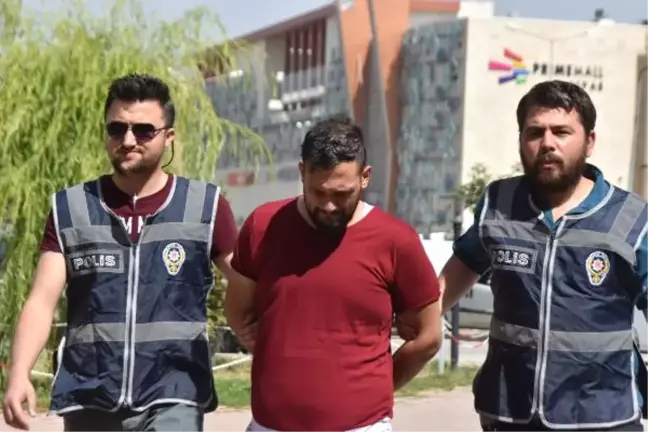 Zabıt Katibiyim' Deyip, 9 Kişiyi 67 Bin Lira Dolandırdı