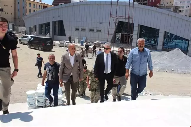 Vali Toprak, Spor Kompleksinde İncelemede Bulundu