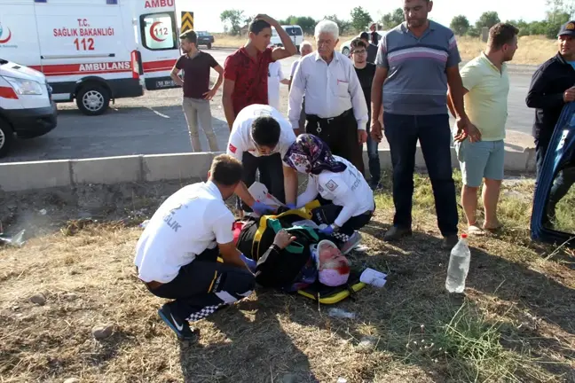 Suşehri'nde Trafik Kazası: 5 Yaralı