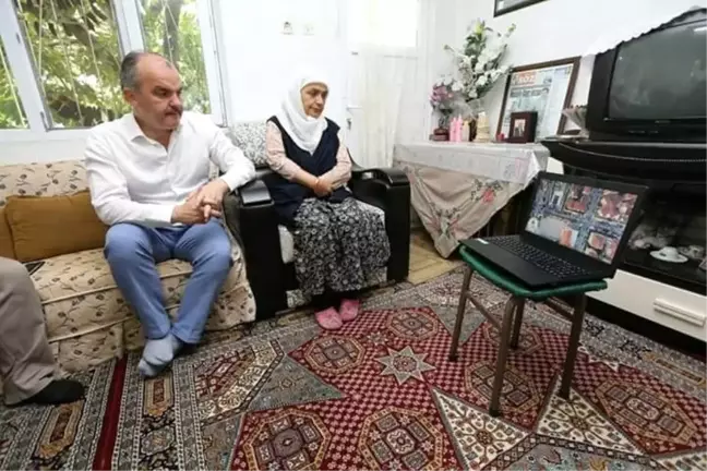 Şahit Başsavcı Mustafa Alper'in Annesine Duygulandıran Ziyaret