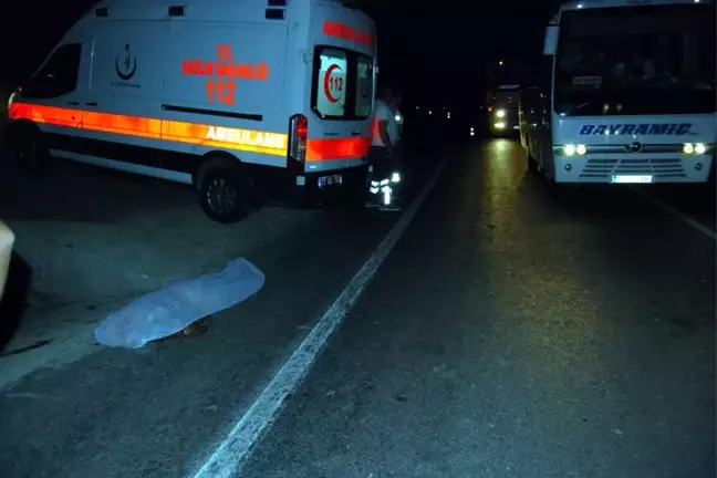 Doktorun Müdahale Etmek İstediği Kazazede Kadını Başka Bir Araç Daha Ezdi