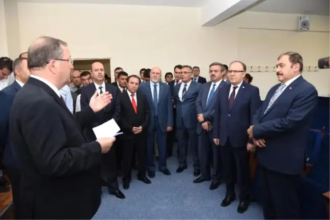 Bakan Eroğlu, Ahilik Kaftanı Giyip Konuştu (2)