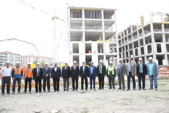 Belediyenin Vizyon Projeleriyle İlgili Bilgiler Sundu