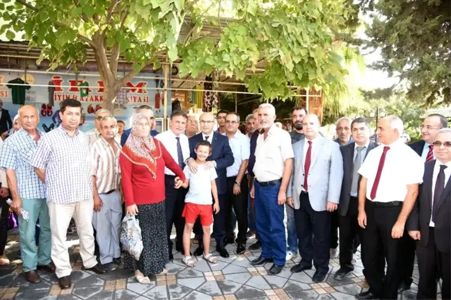 Vali Demirtaş, Muhtarlar ve Vatandaşlarla Buluştu