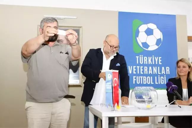Çaycuma'da Veteranlar Futbol Takımı Kuruldu