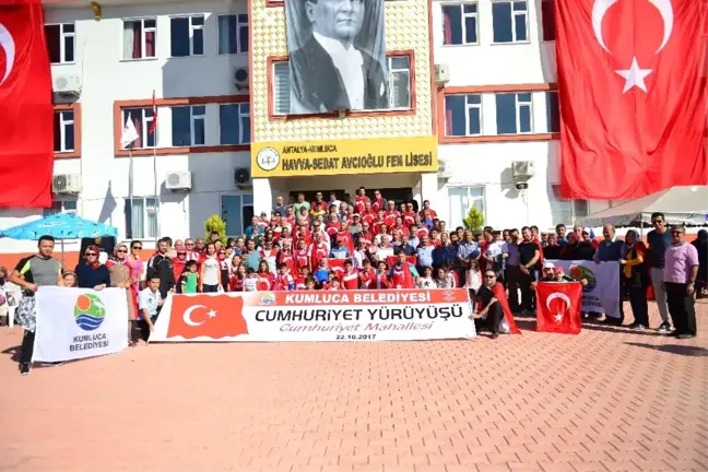 Kumluca'da Dördüncü Cumhuriyet Yürüyüşü Gerçekleştirildi