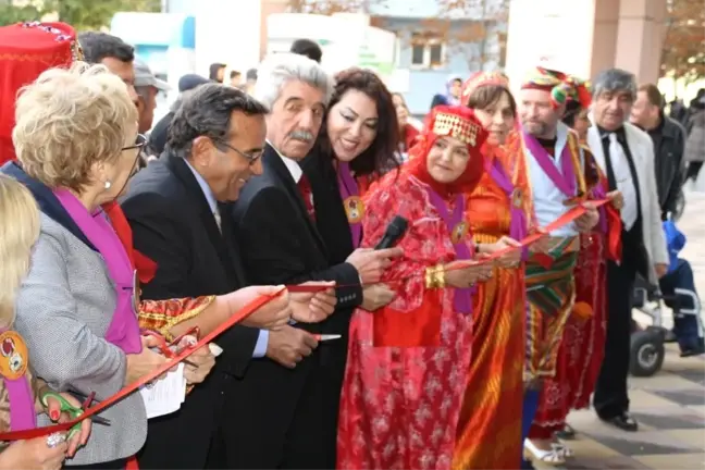Eskişehirli Fotoğraf Sanatçısı Yüksel Servi'nin Kişisel Fotoğraf Sergisi