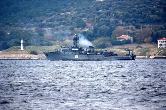 Rus Mayın Tarama Gemisi, Çanakkale Boğazı'ndan Geçti