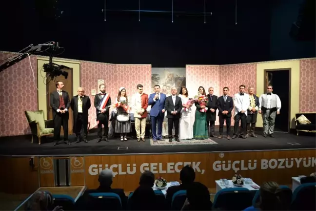 3'üncü Uluslararası Bozüyük Metristepe Tiyatro Günleri' Başladı