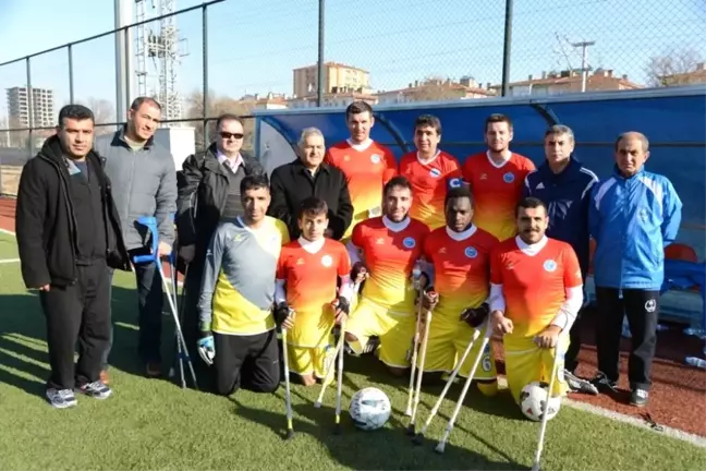 Melikgazi Belediyesi Engelliler Spor Kulübü Sahibi 20 Belediyeden Biri