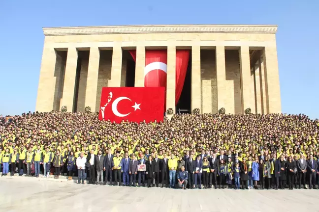 1907 Fenerbahçe Derneği ve 1907 ÜNİFEB Ata'nın Huzurunda