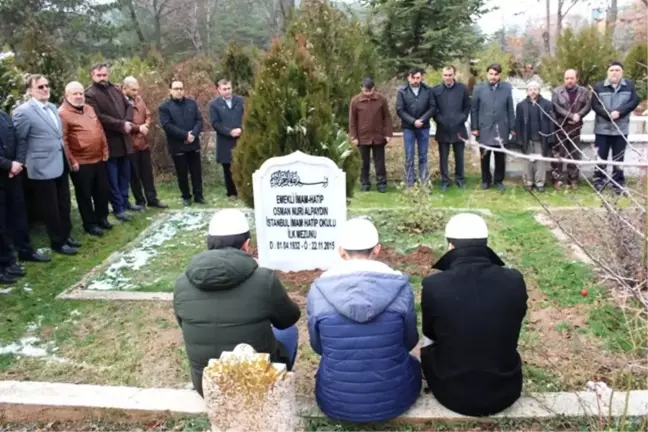 Apaydın Kabri Başında Anıldı