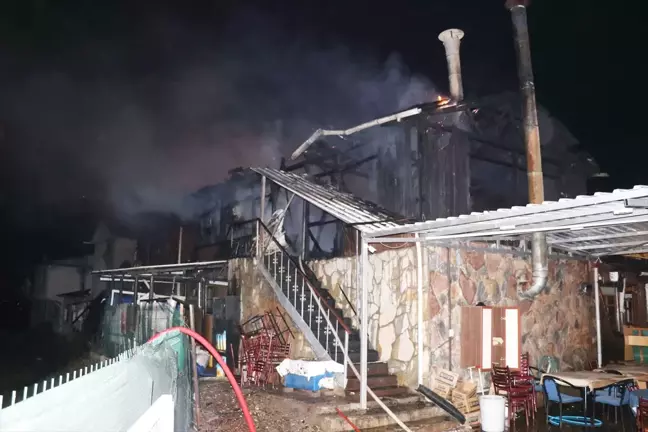 Düzce'de İş Yeri Yangını