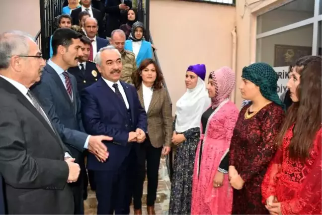 İçişleri Bakan Yardımcısı Ersoy, Derik'te Açılışa Katıldı