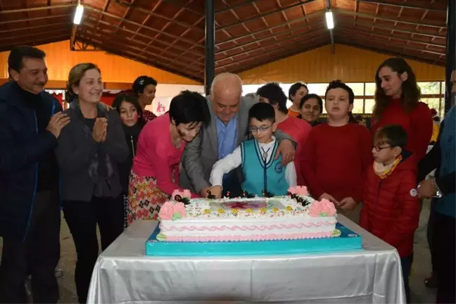 Anneler Özel Çocuklar ile Buluştu