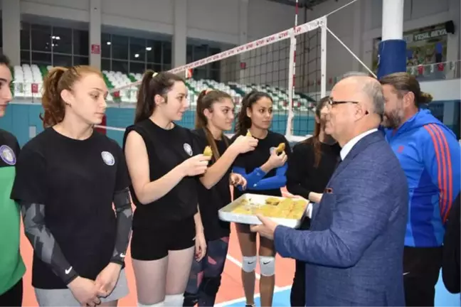 Başkan Kayda'dan Genç Sultanlara Tatlı Moral