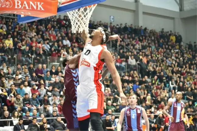 Tahincioğlu Basketbol Süper Ligi Muratbey Uşak: 100 - Trabzonspor: 71