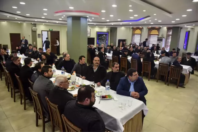 Milletvekili Çelik ve Başkan Arslan Muhtarlarla Buluştu