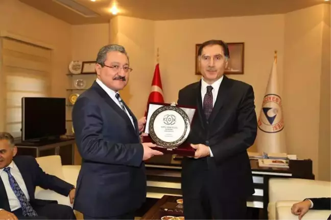 Kamu Başdenetçisi Şeref Malkoç, Erü'yü Ziyaret Etti