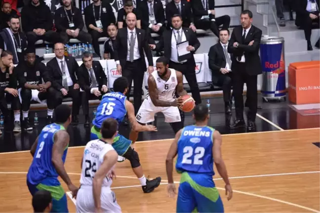 Tofaş Beşiktaş'ı