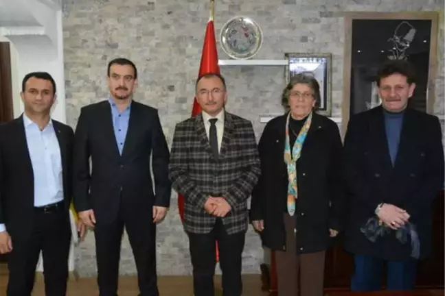 Ardahan'da Uyuşturucu ile Mücadele Derneğinden Başkan Köksoy'a Ziyaret
