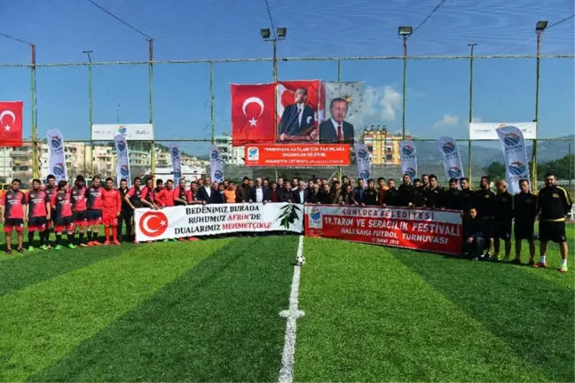 Kumluca'da Halı Saha Turnuvası Başladı