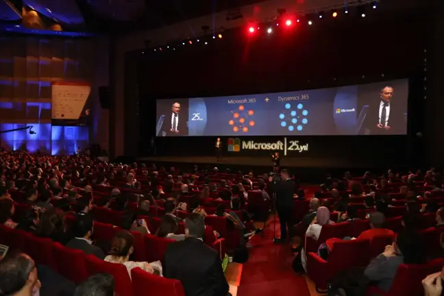 Microsoft, Teknoloji Zirvesi'nde Geleceğin Teknolojilerine Işık Tuttu