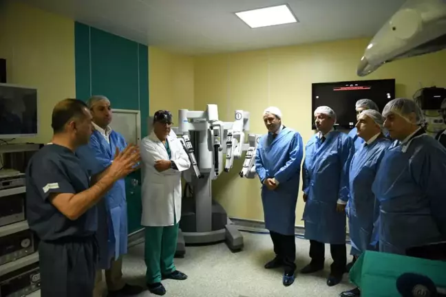 Ege Tıp'tan Robotik Cerrahi İle 900'Üncü Ameliyat