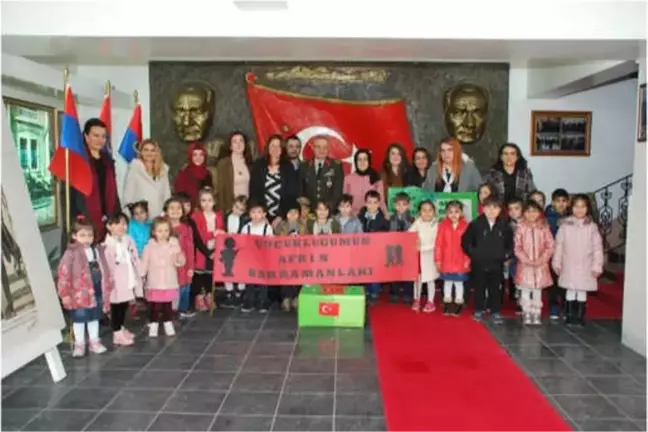 Minik Öğrencilerden Afrin'deki Mehmetçiğe Özel Video