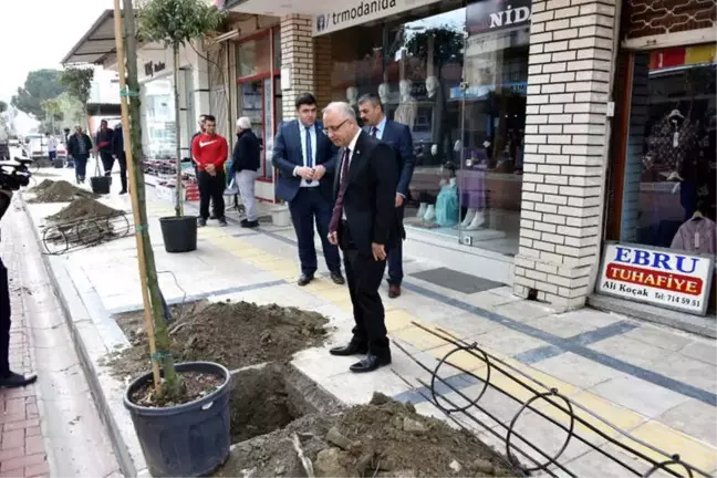 Başkan Kayda, Prestij Caddesinde Ağaç Dikti