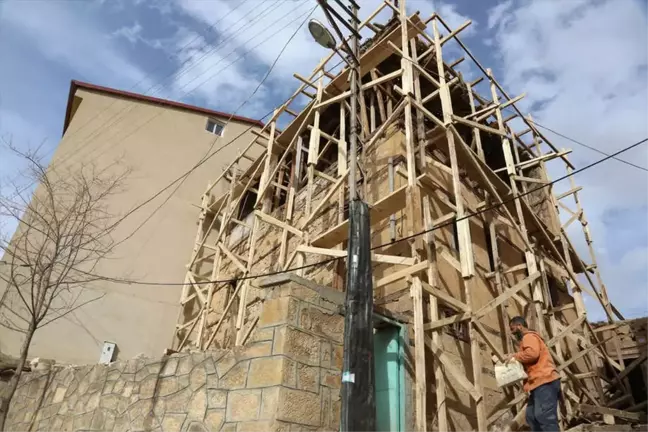 Bayburt'un Tescilli Evleri Restore Ediliyor