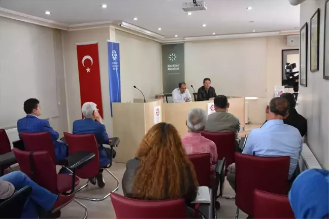Şair Atlansoy