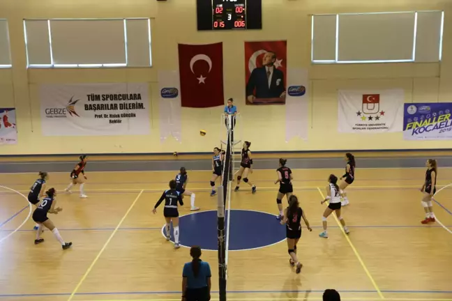 ÜNİLİG Voleybol Müsabakaları GTÜ'de