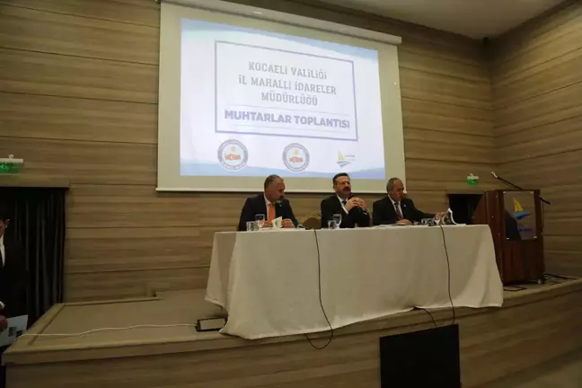 Vali Aksoy, Muhtarlarla Buluştu