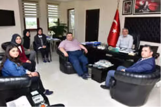 Lise Öğrencileri Başkan Bozkurt'u Ziyaret Etti…