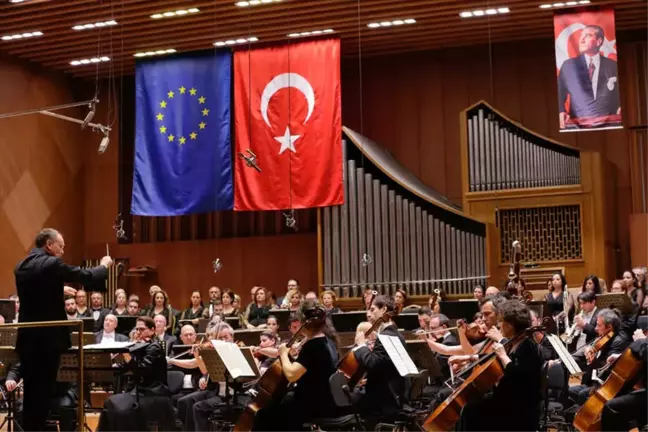 Avrupa'nın Entegrasyon Süreci Türkiye'siz Tamamlanmayacak