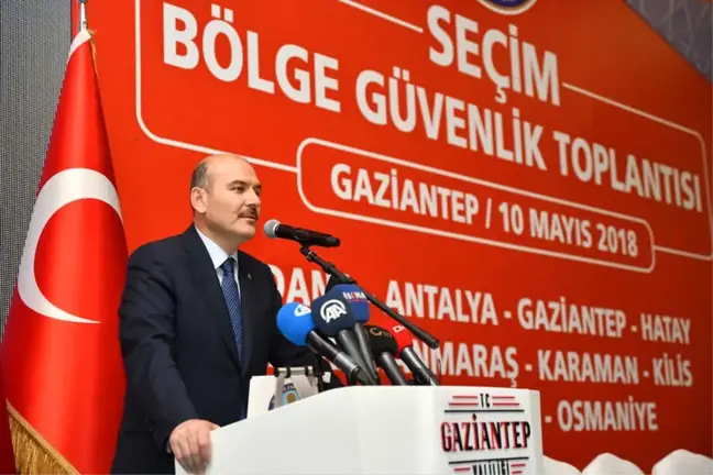 Çocuklar Propaganda Malzemesi Dağıtamayacak