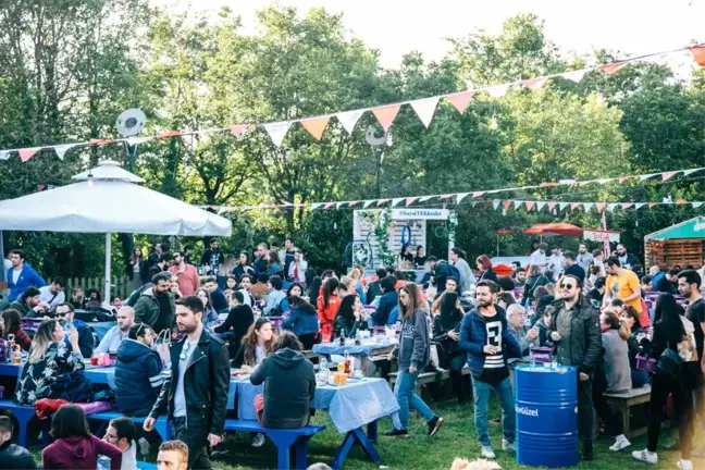 İstanbullular Gece Pikniğinde Buluştu