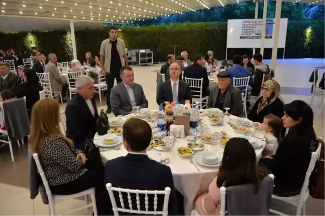 Şehit ve Gazi Aileleri Onuruna İftar Yemeği Verildi