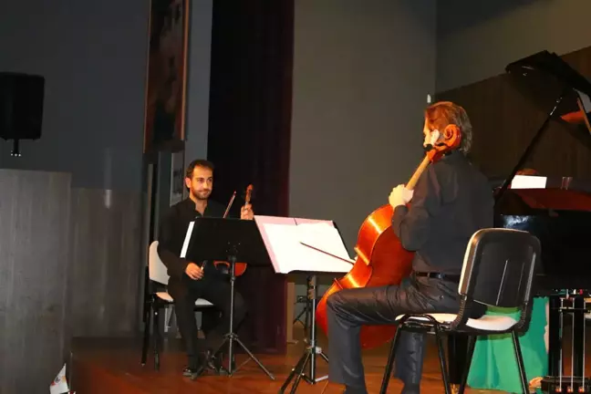 Astor Piazzolla Trio Konseri'ne Büyük İlgi