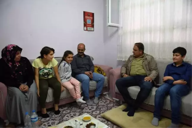 Vali Tekinarslan Vatandaşlar ile İftar Açıyor