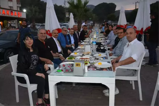 AK Parti'li Aydemir Basınla Buluştu